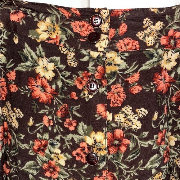 Vintage Kathryn Deene Floral Brown, Tan, Peach Button Down Skirt. 22-24 Pockets - Picture 3 of 11